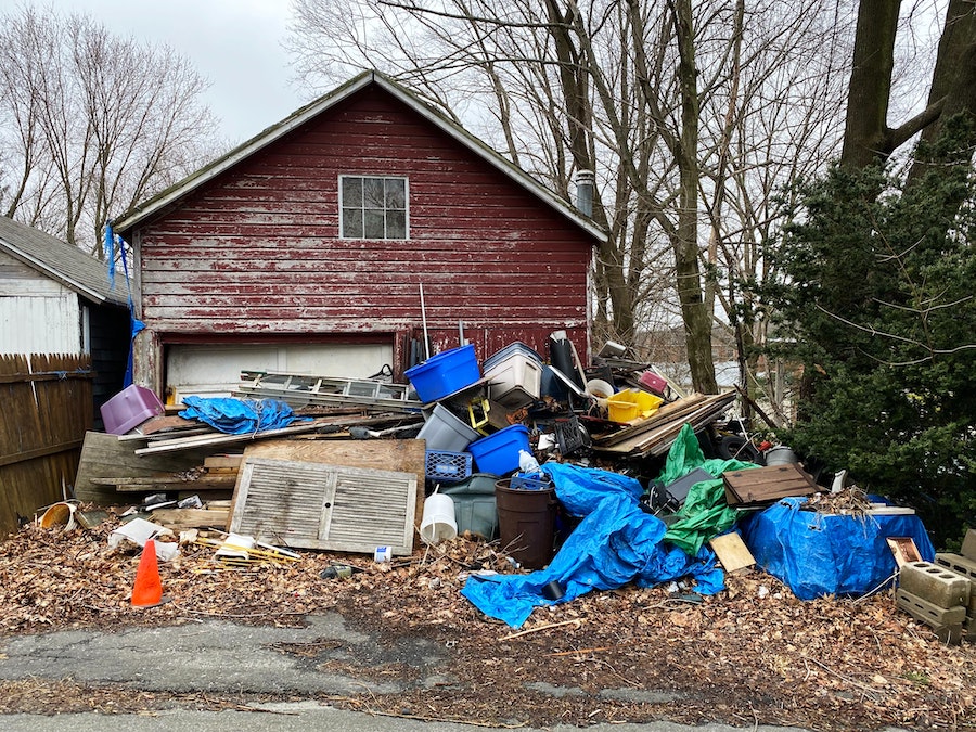 junk removal vs dumpster